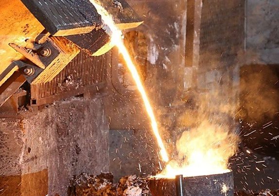 Foundry pouring melting cast iron ductile iron cookware and stove parts stove support wall hook in Penang Malaysia FC150 FC200 FC250 FC300 FCD400 FCD450